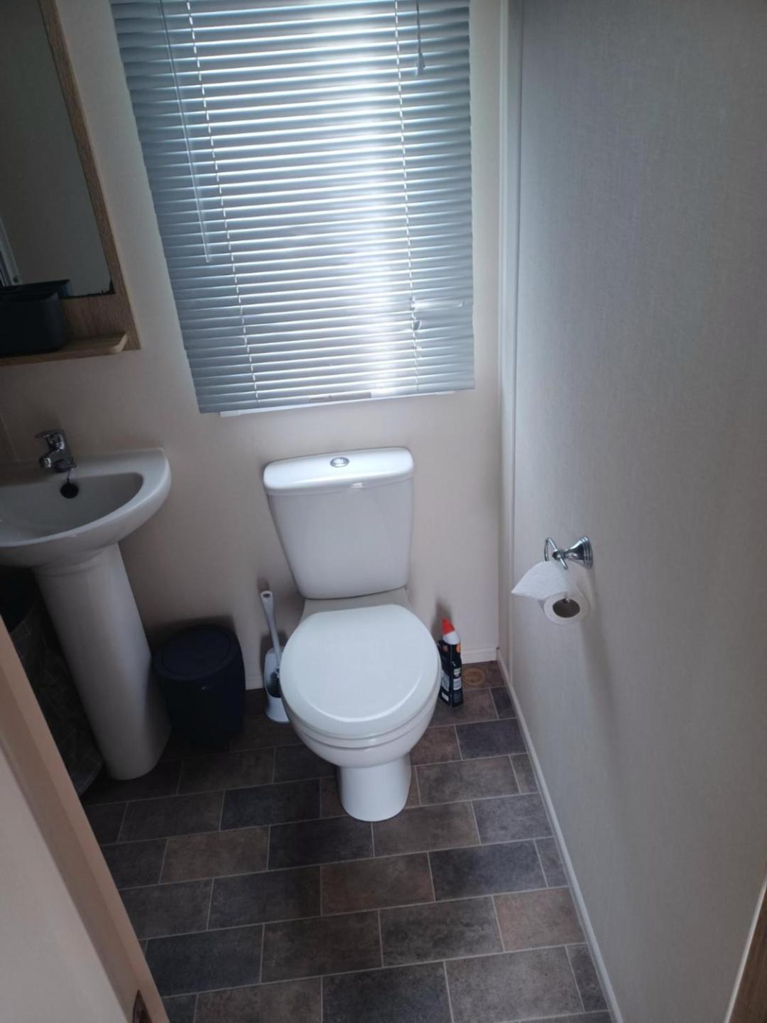 Ye Old'E Man Lake District Grange-Over-Sands Extérieur photo